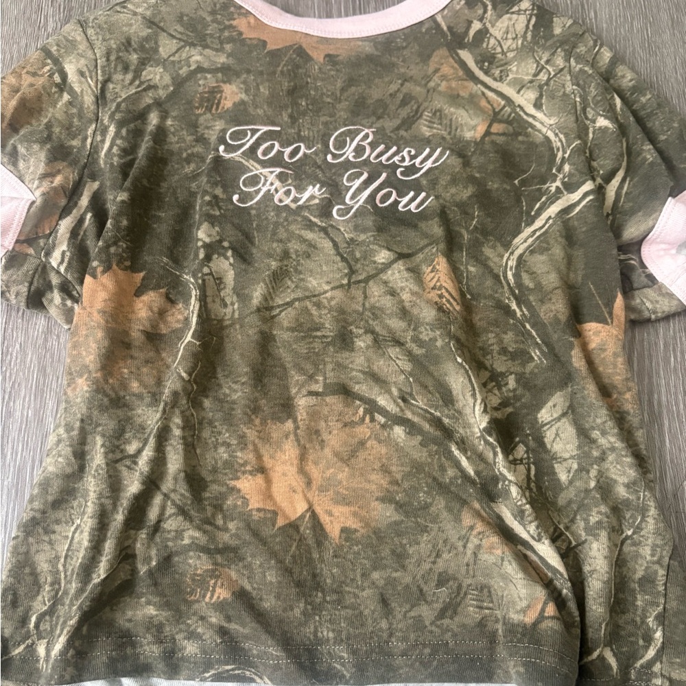 Camouflage T-Shirt - Green & Pink